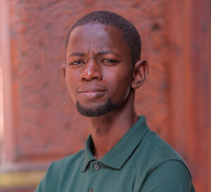 Picture of <div class="volunteer-name-wrapper">
  <span id="volunteer-name"><a href='https://www.corpsafrica.org/people/seck-makhtar/'>Makhtar Seck (Volunteer)</a></span>
</div>